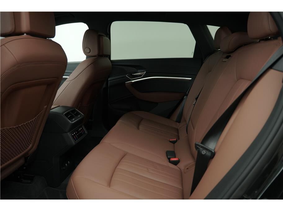 2023 Audi E-tron Premium – Lumin Auto Group